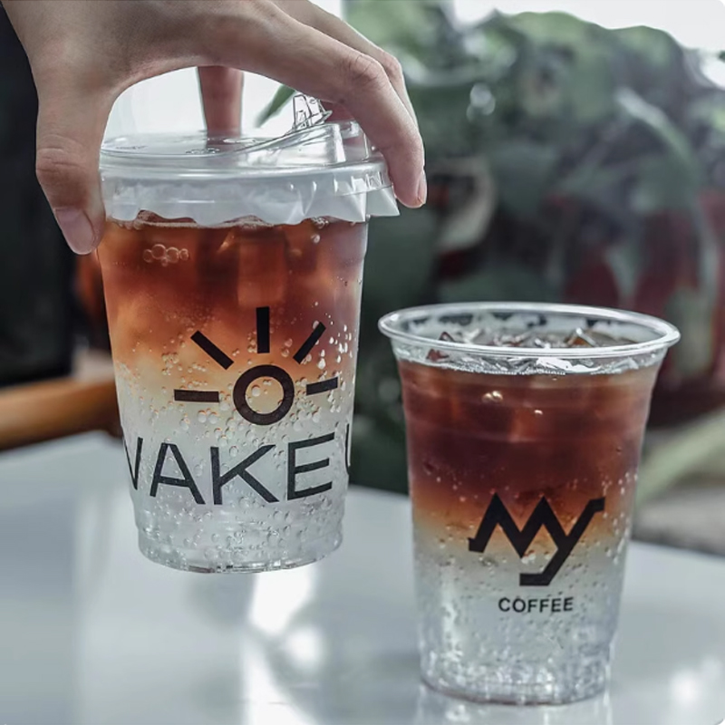 Plastic beker aangepast logo Y - Coffee Tea Day recensie en prijs