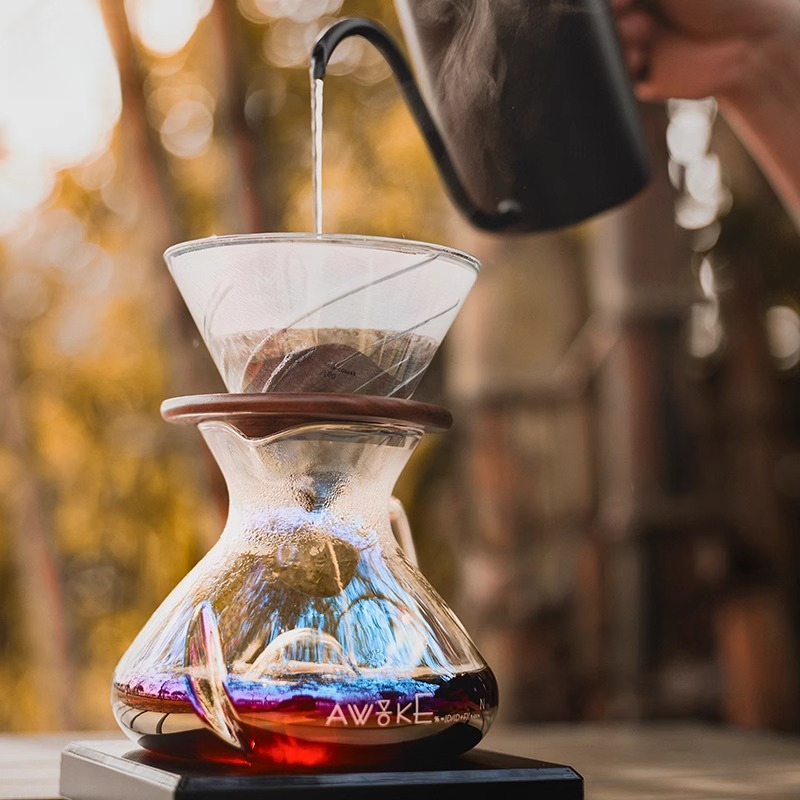 Glazen koffiekan met V60-dripp - Coffee Dripper V60 recensie en prijs
